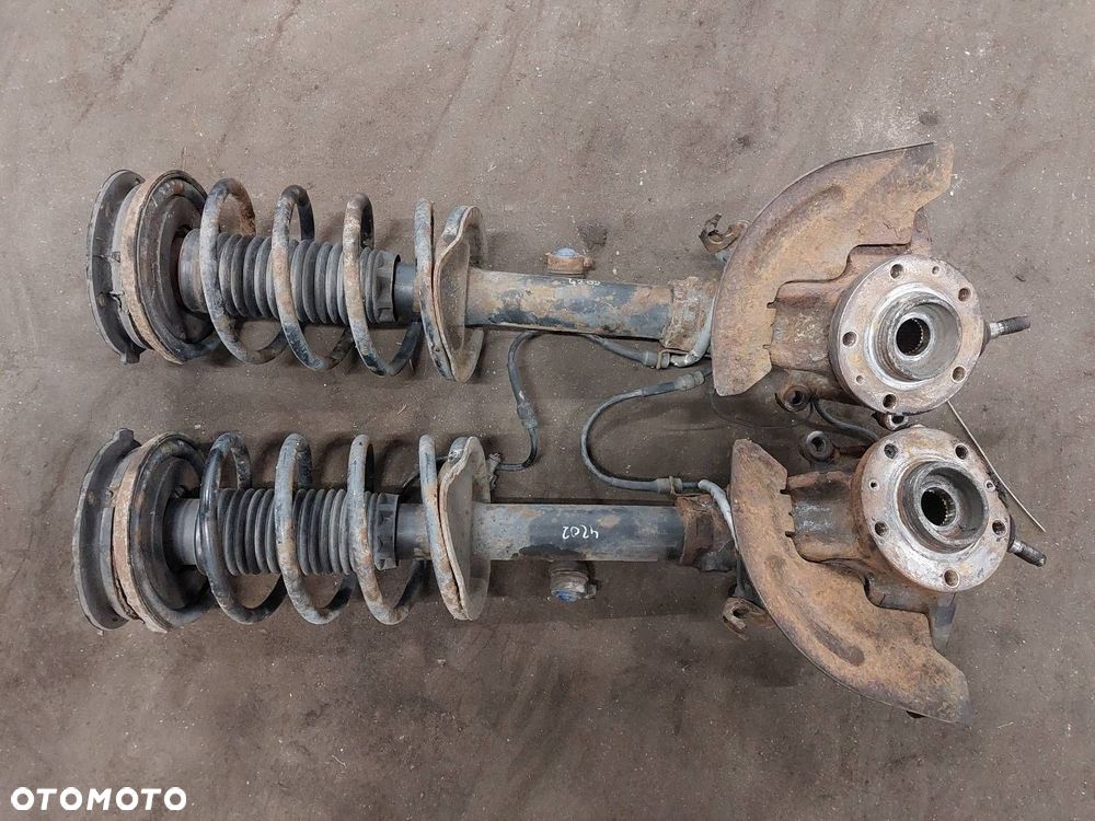 AMORTYZATOR SPRĘŻYNA ZWROTNICA LEWY PRAWY PRZÓD PEUGEOT 607 I 2.2 HDI - 1