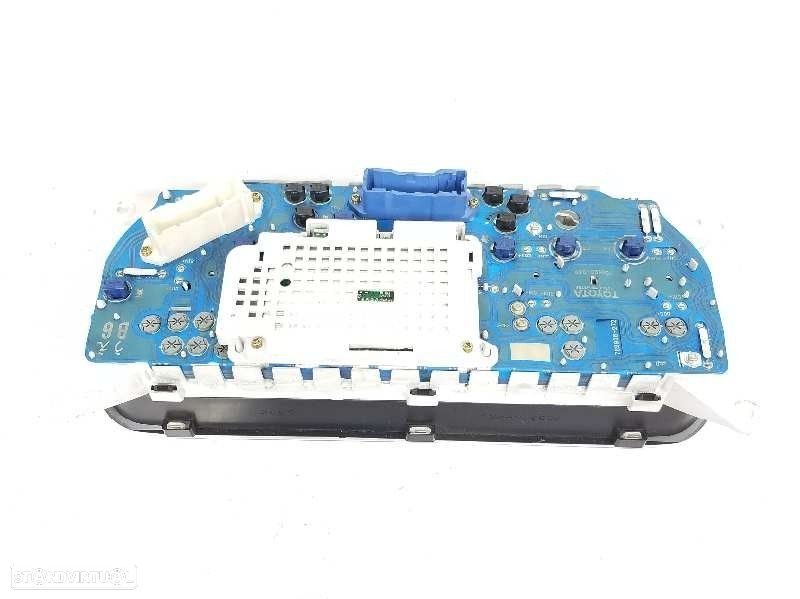 QUADRANTE TOYOTA LAND CRUISER 90 2001 - 3