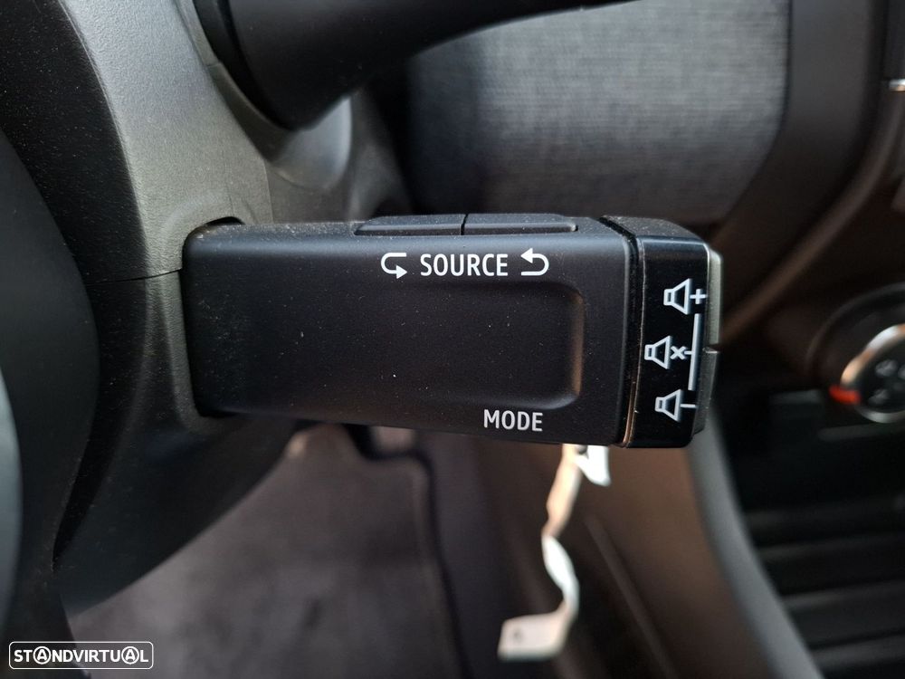 Renault Clio 1.0 TCe Evolution - 23