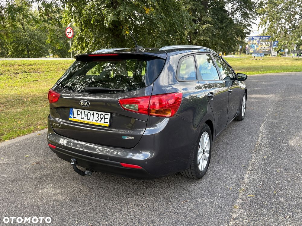 Kia Ceed 1.6 GDI L - 6