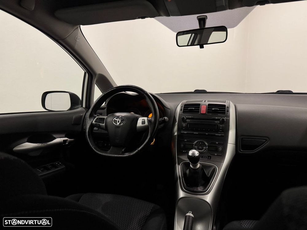 Toyota Auris 1.33 VVT-i ACtive+AC - 26