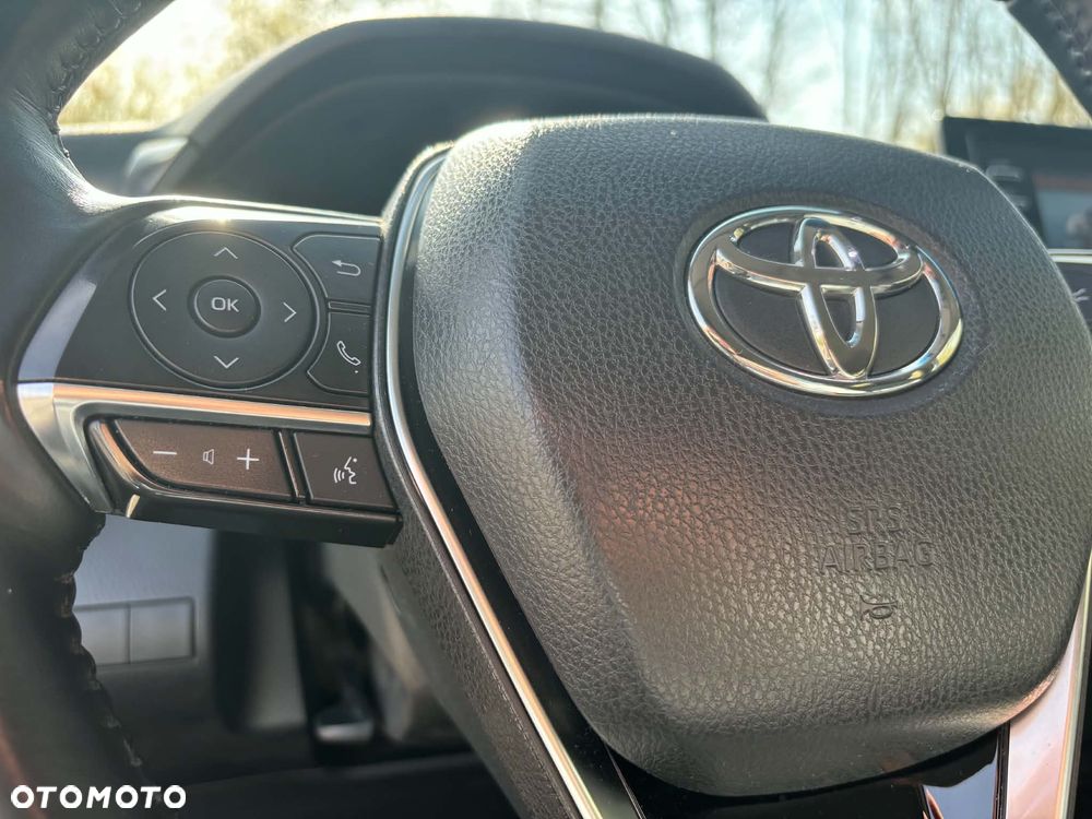 Toyota Camry 2.5 Hybrid Comfort CVT - 25