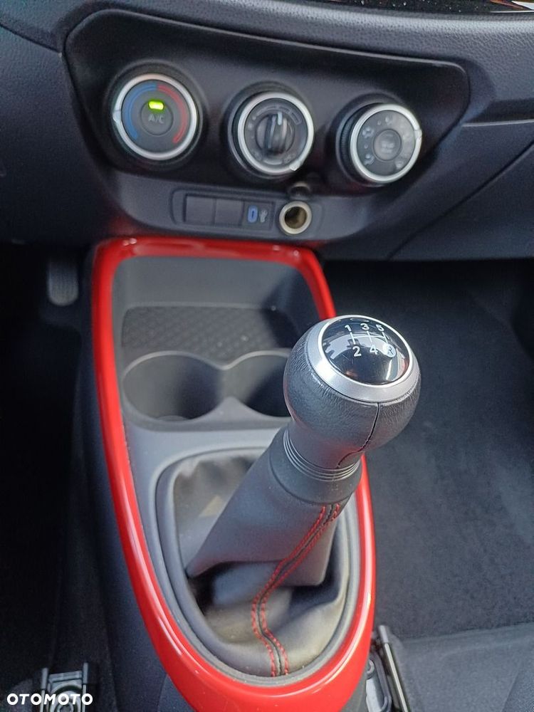 Toyota Aygo X - 21