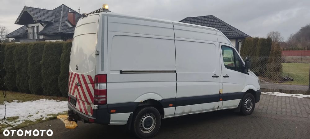 Mercedes-Benz Sprinter L2H2 - 30
