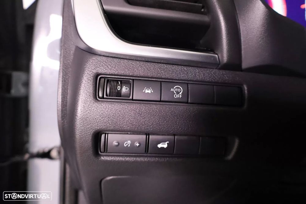 Nissan Qashqai 1.3 DIG-T N-Connecta LED+TT+SKY - 44