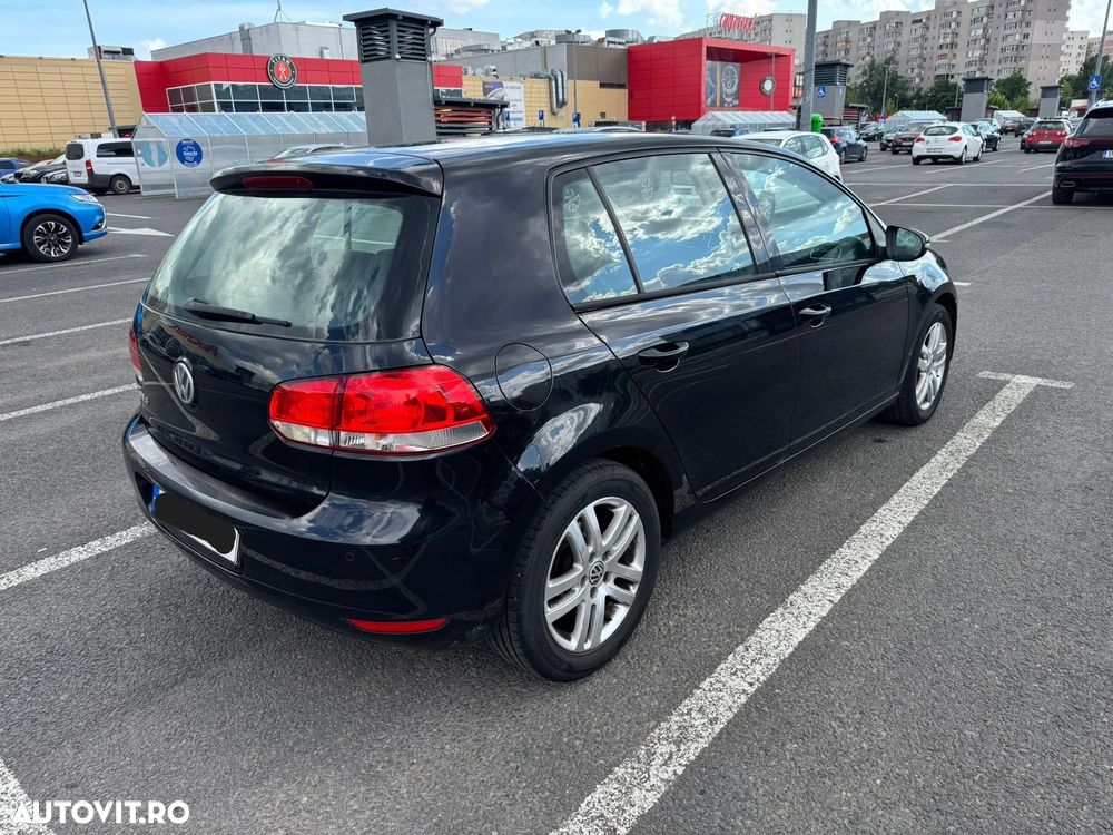 Volkswagen Golf - 3