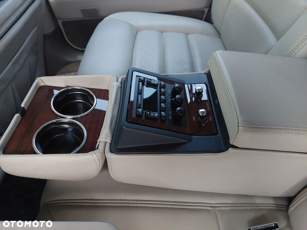 Cadillac Deville 4.6 DTS - 15