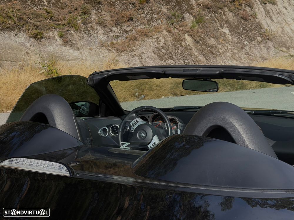 Nissan 350 Z 35th Special Edition - 9