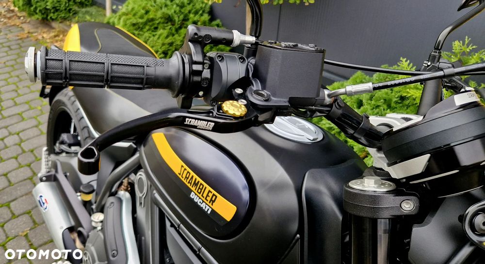 Ducati Scrambler - 17