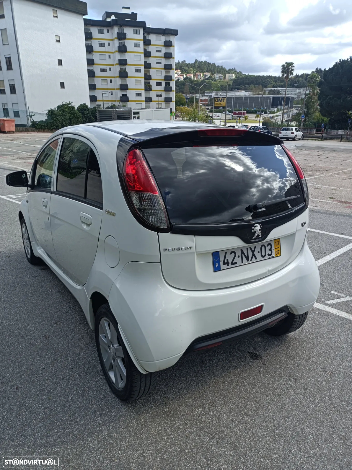 Peugeot iOn Standard - 2