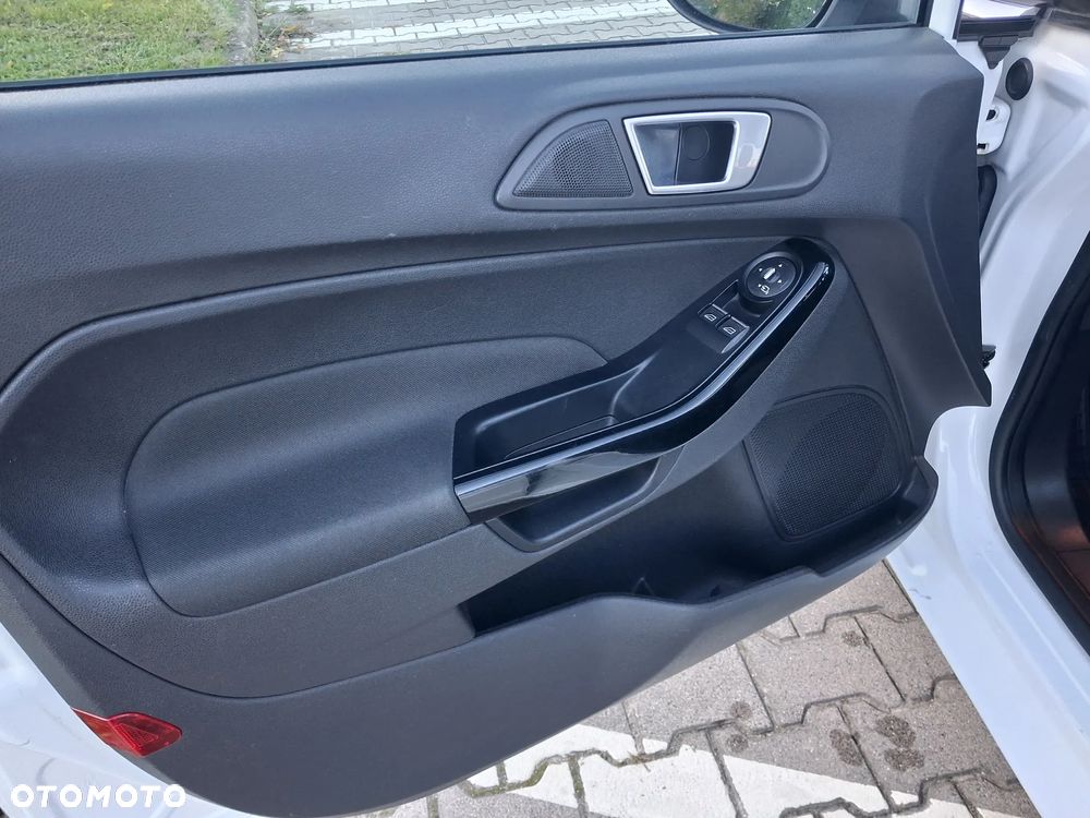 Ford Fiesta ver-1-0-ecoboost-s-s-st--line - 14