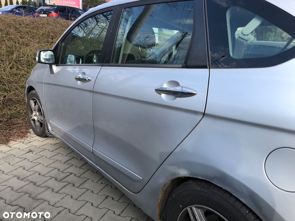 Pas przedni wzmocnienie chłodnice HONDA FR-V 2004 r. 2.0 B - 5
