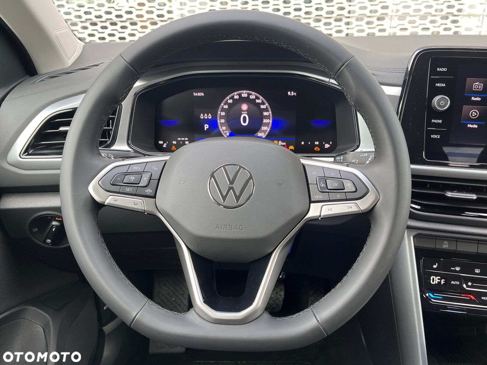 Volkswagen T-Roc 1.5 TSI Life Plus DSG - 19