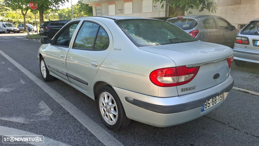 Renault Mégane C. 1.4 16V Expression - 5