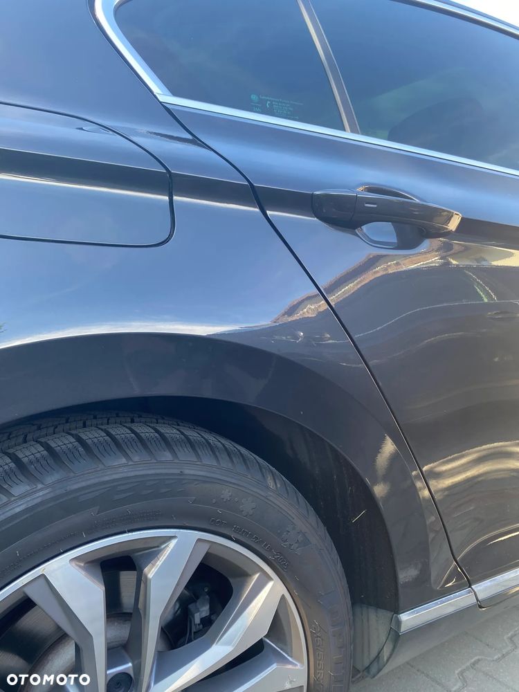 Volkswagen Passat 2.0 TSI Elegance DSG - 22