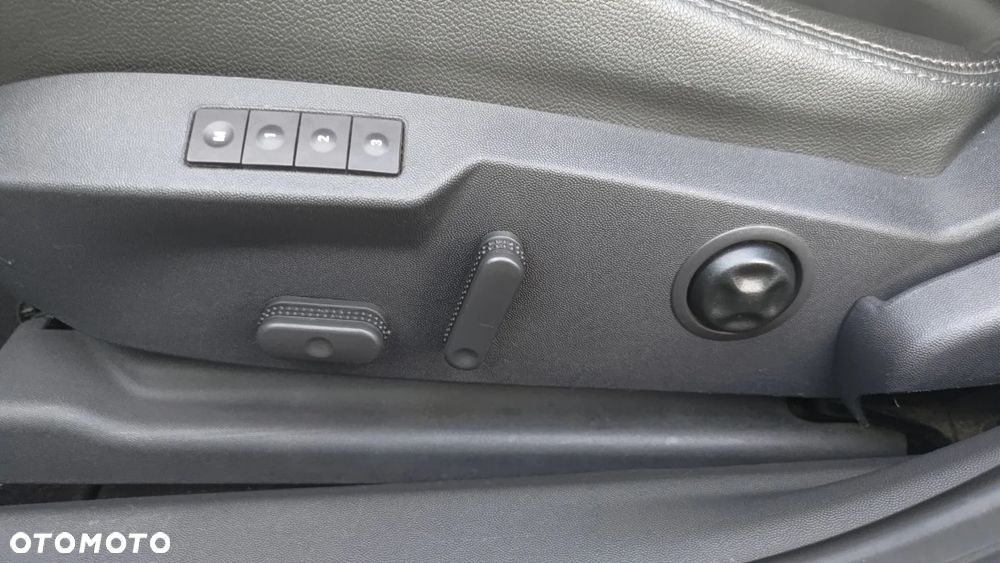 Opel Vectra - 12