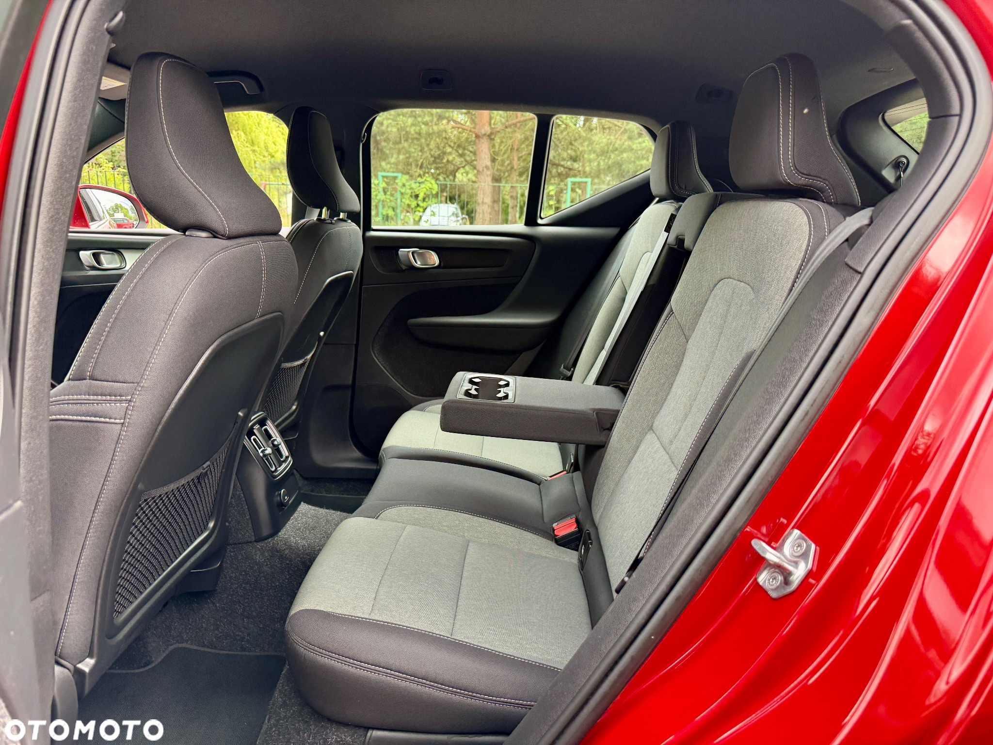Volvo XC 40 T5 Plug-In Hybrid Momentum Pro - 15
