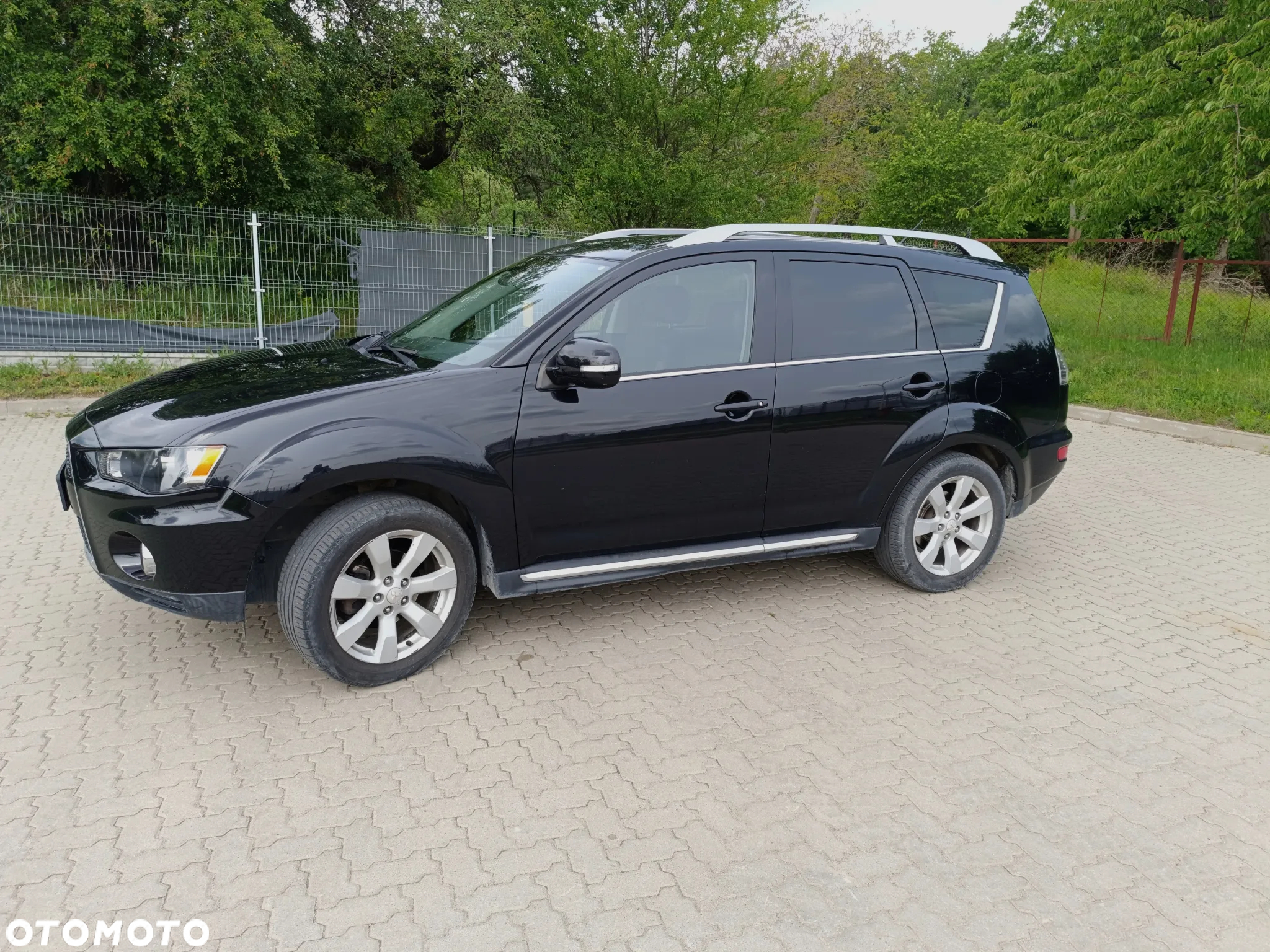 Mitsubishi Outlander - 7