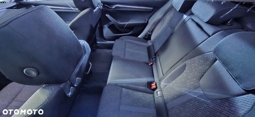 Skoda Octavia 1.5 TSI ACT Style - 5