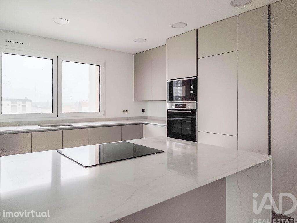 Duplex T3 em Marinha Grande de 151 m2 - Grande imagem: 3/21