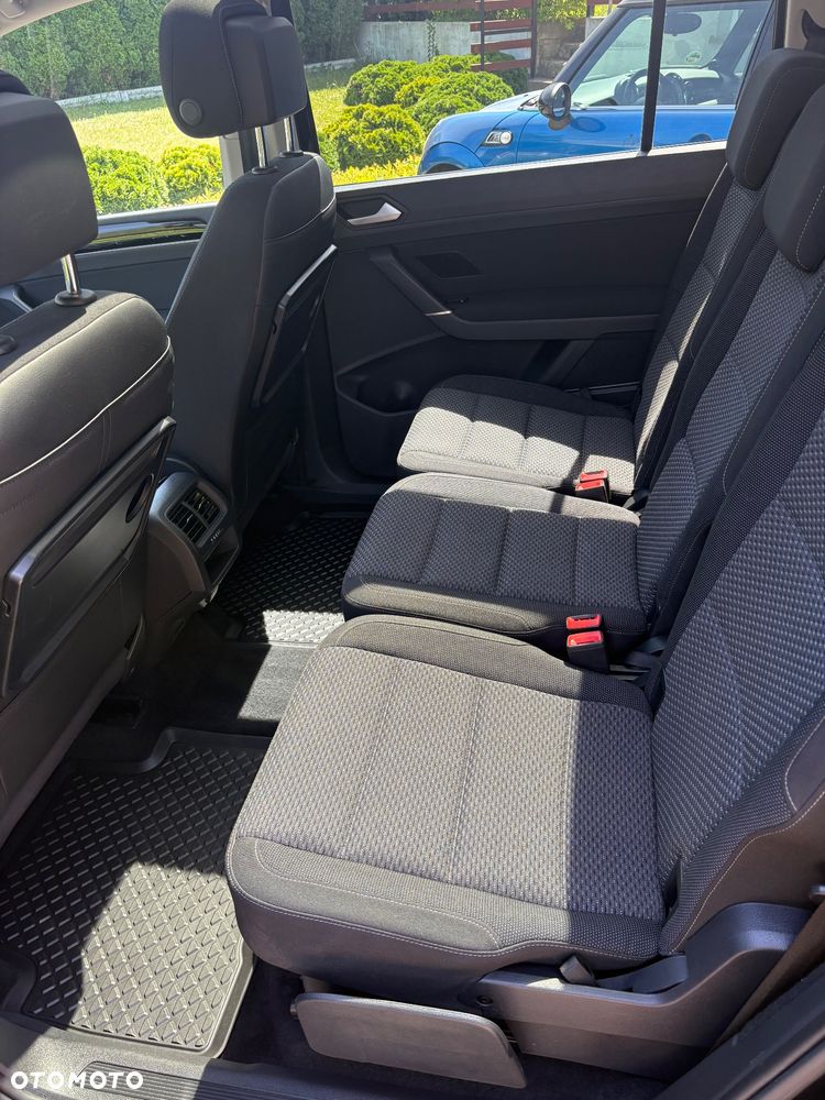 Volkswagen Touran 1.2 TSI BMT Comfortline - 9
