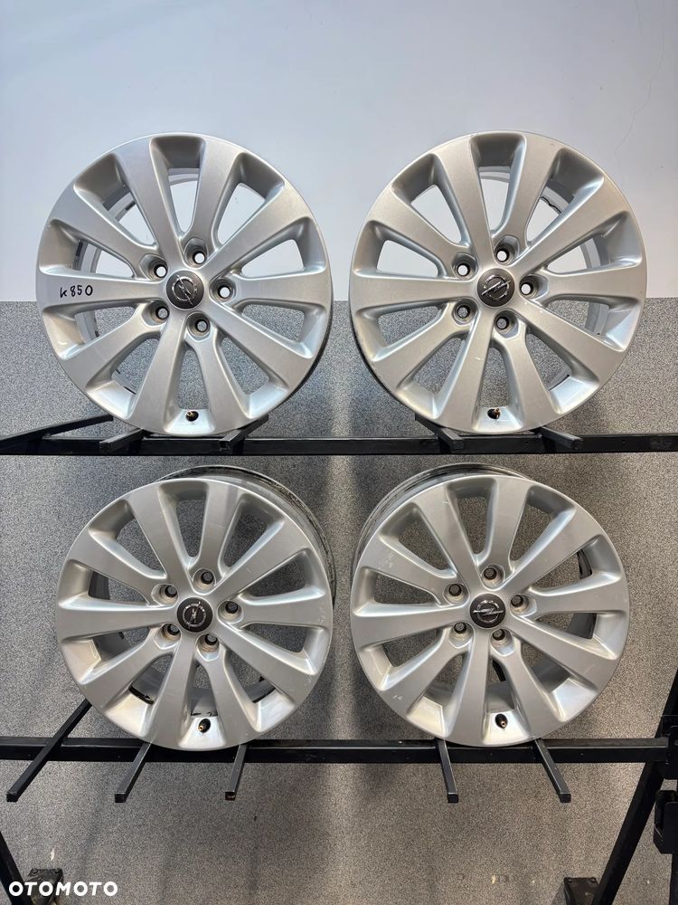 4 Felgi Alu. Opel Astra J, Insignia B,C Zafira C, 17", ET44 - 1