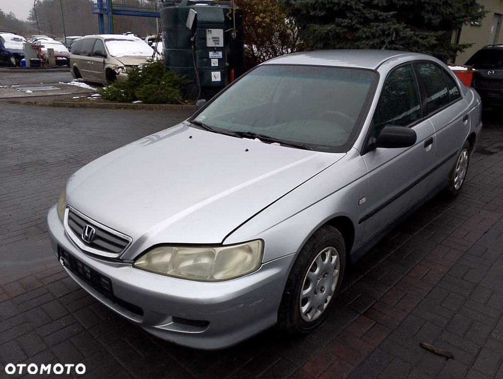 Honda Accord VI FL (00-02r.) 1.8 B 136KM. Silnik F18B2 Skrzynia 5MT lakier NH623M - SATIN SILVER.Cały na części. GWARANCJA !!! - 1