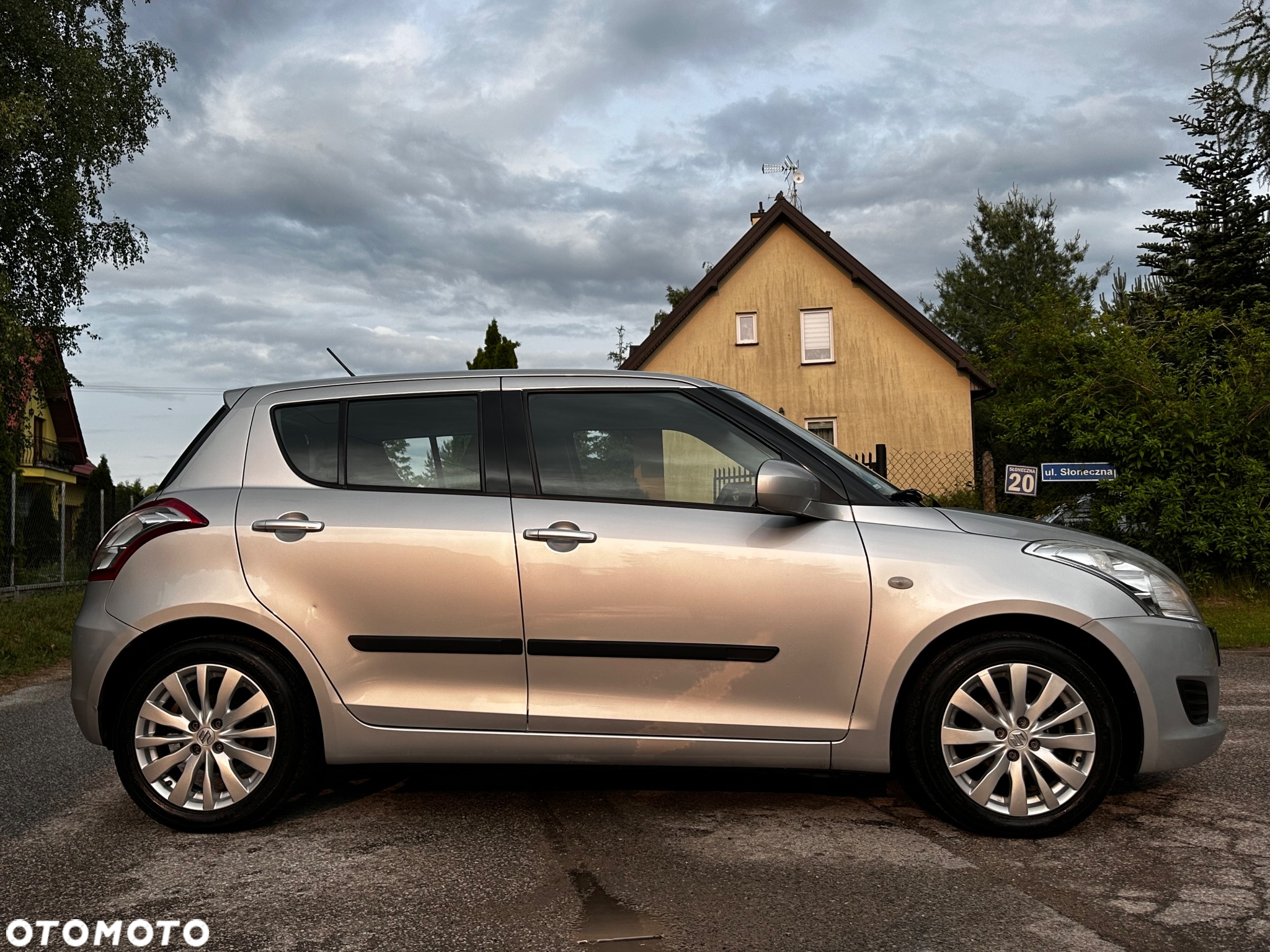 Suzuki Swift 1.2 Comfort Plus - 13