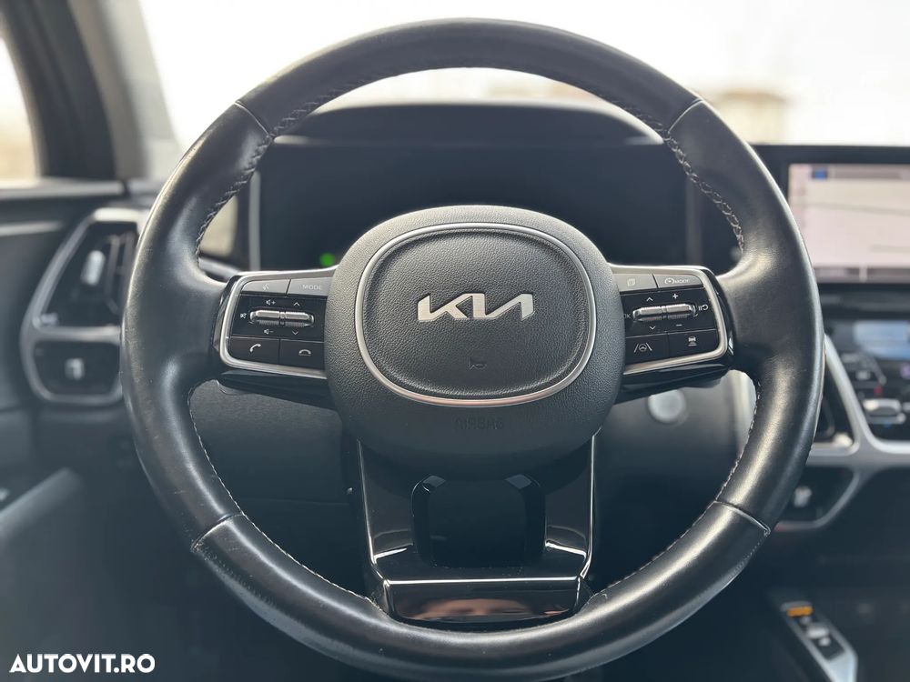 Kia Sorento 1.6 T-GDI HEV 6AT 4x4 7P Design+ - 33