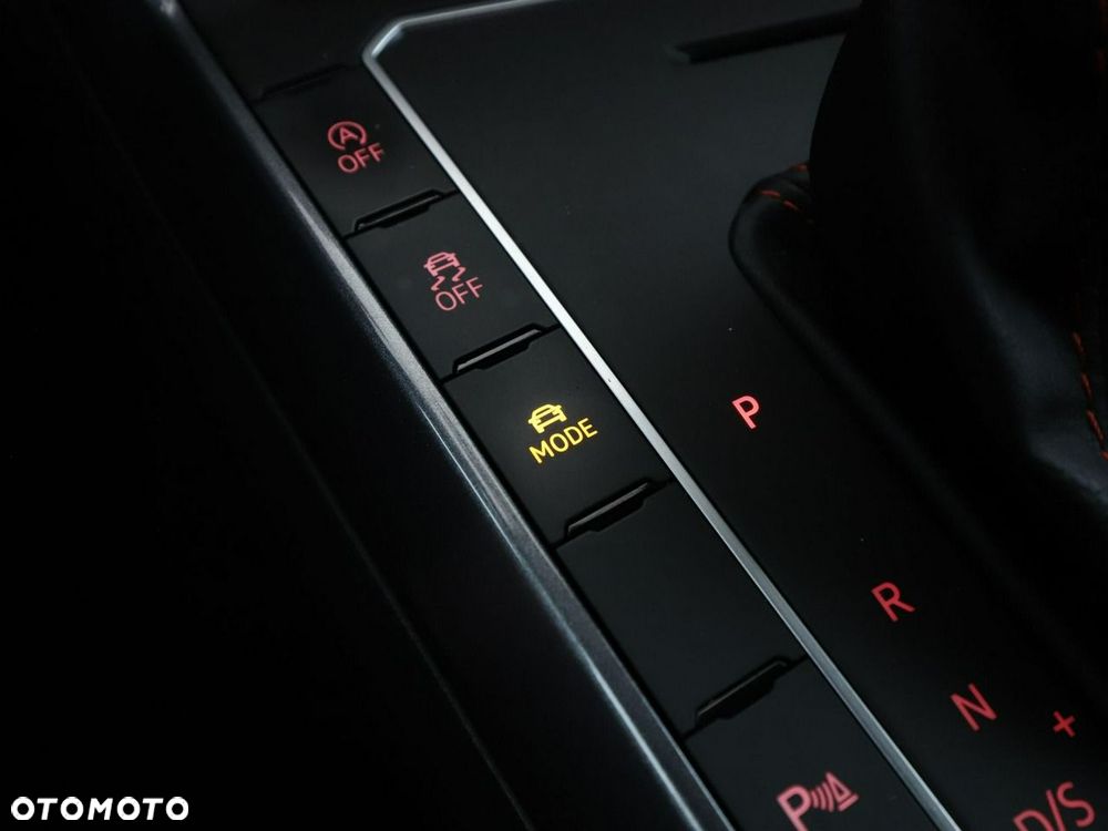 Volkswagen Polo 2.0 TSI GTI DSG - 30