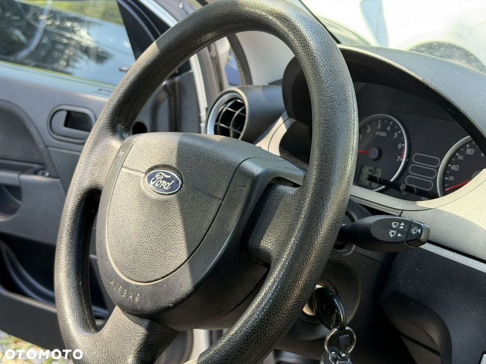 Ford Fiesta - 18
