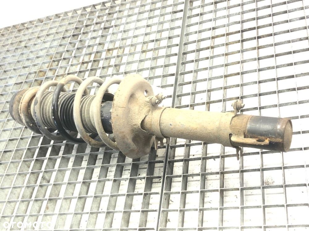 AMORTYZATOR PRAWY PRZÓD - 86.00 PLN - AUDI A3 (8L1) 1996 - 2006 1.6 74 kW [101 KM] benzyna 1996 - - 3