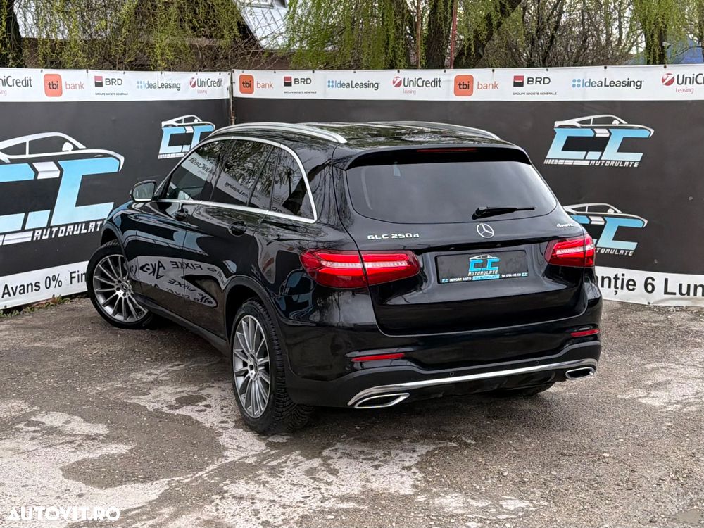 Mercedes-Benz GLC 250 d 4MATIC 9G-TRONIC AMG Line - 39