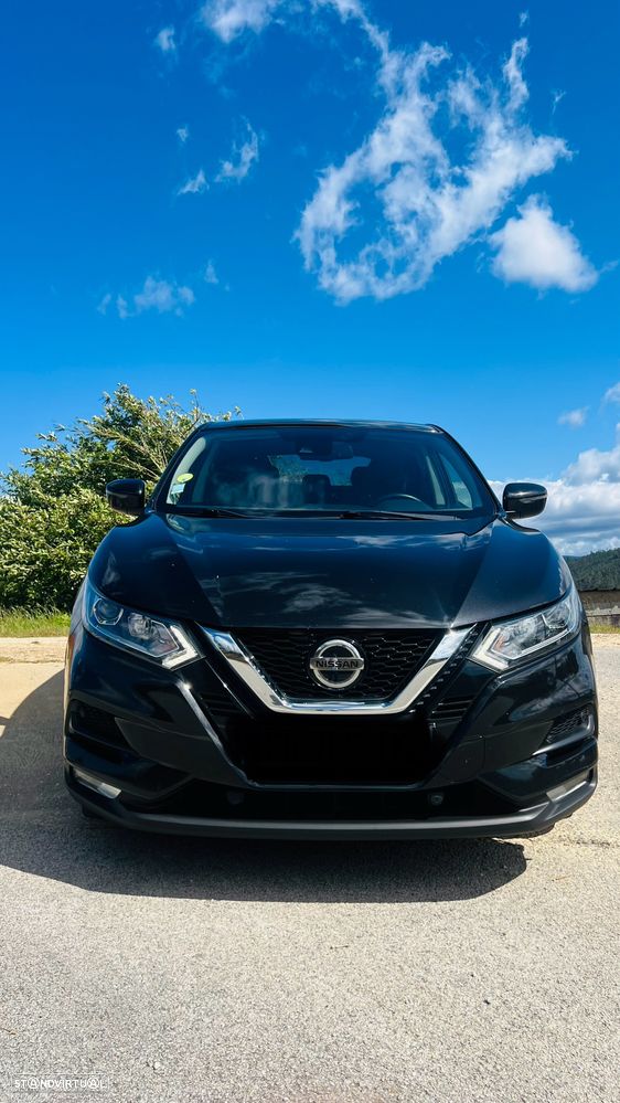 Nissan Qashqai - 1