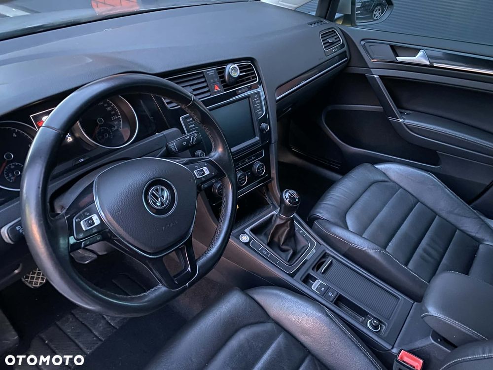 Volkswagen Golf 2.0 BlueTDI Highline - 9