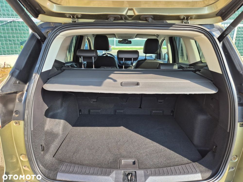 Ford Kuga 2.0 TDCi 4x4 Titanium - 21