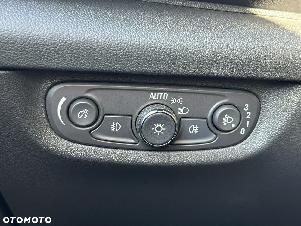 Opel Insignia 2.0 CDTI Business Elegance S&S - 13