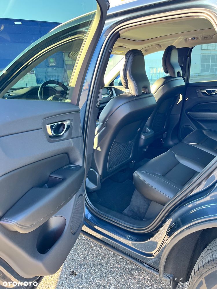 Volvo XC 60 - 28