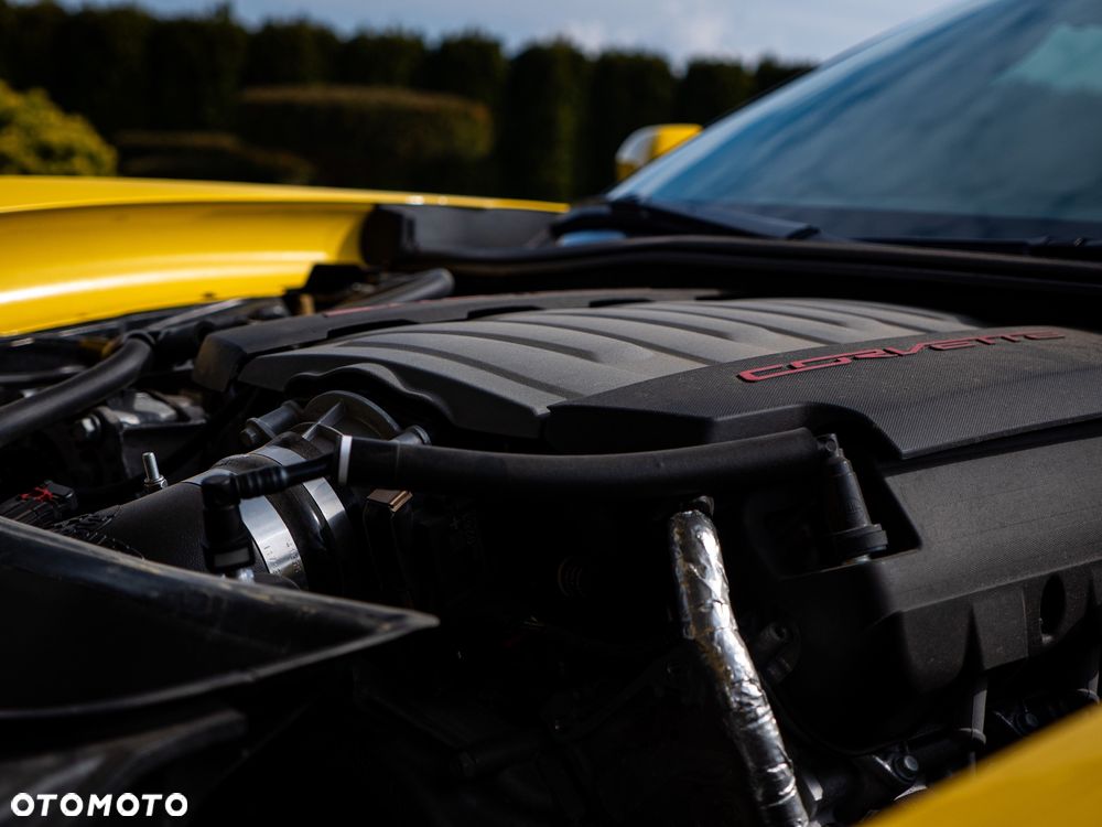 Chevrolet Corvette - 7