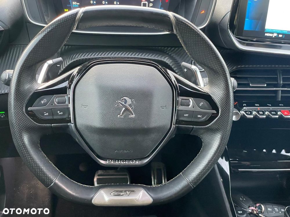 Peugeot 208 PureTech 100 EAT8 GT Pack - 17