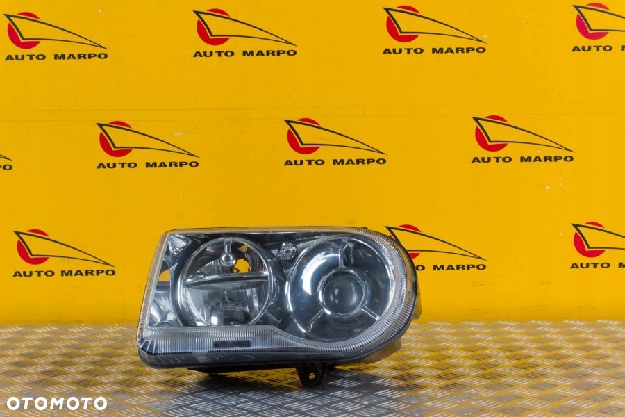 CHRYSLER 300C 2005- REFLEKTOR LAMPA PRZÓD LEWA USA - 2