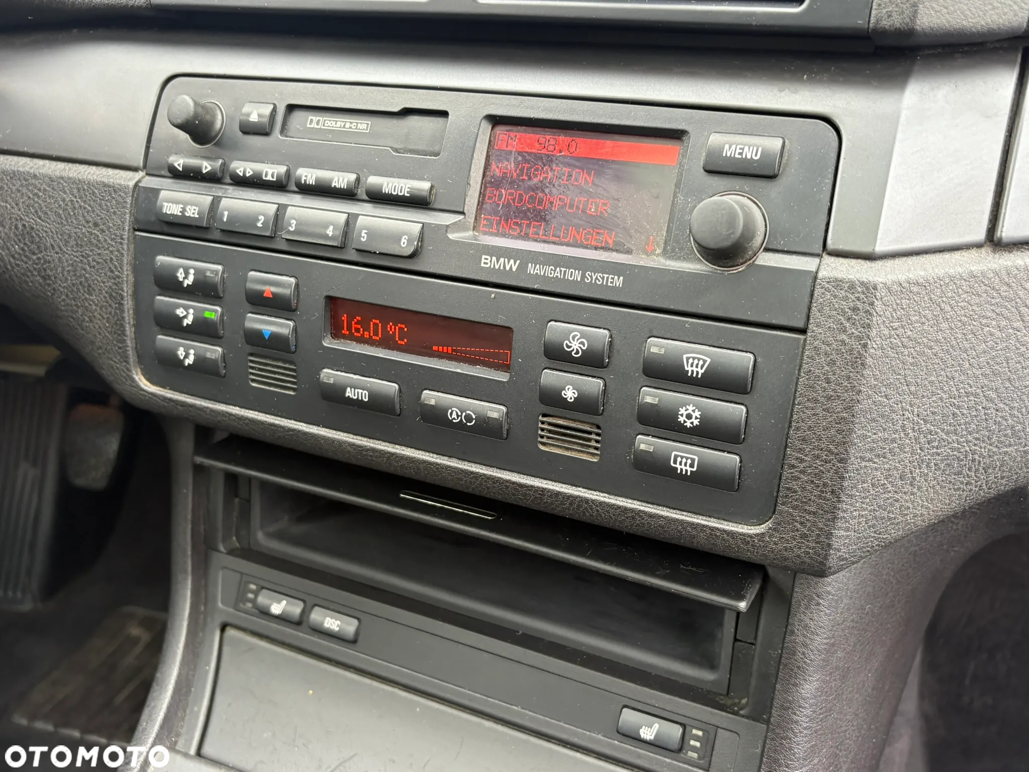 BMW Seria 3 318i - 14