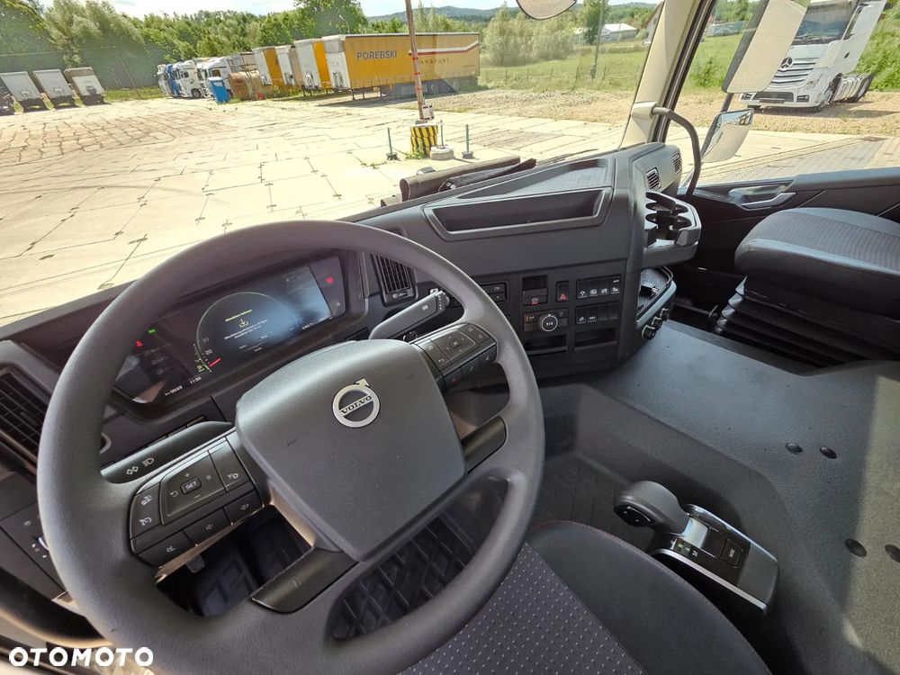 Volvo FMX 6x2 - 13