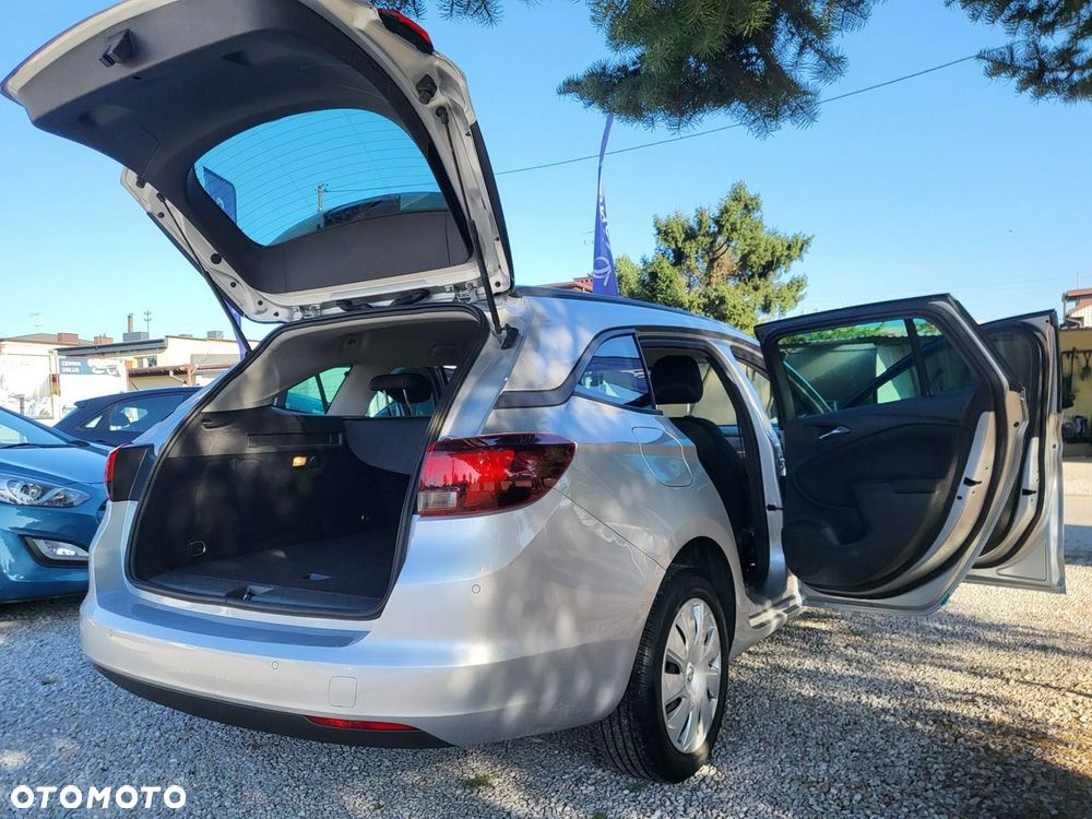 Opel Astra - 12