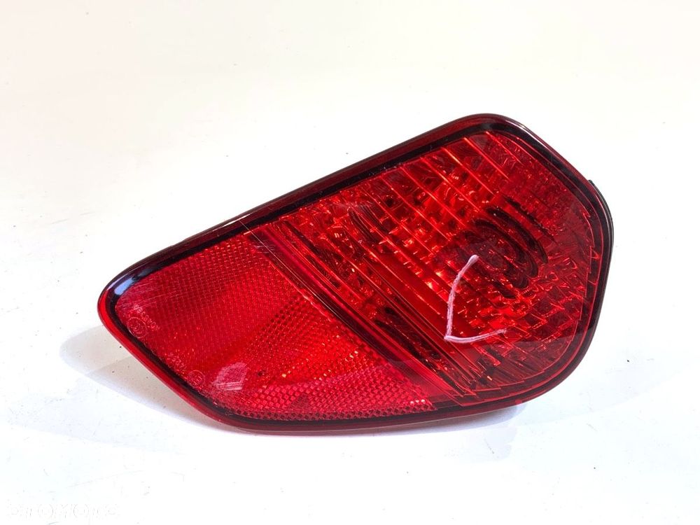 LAMPA ZDERZAKA LEWY TYŁ  MITSUBISHI OUTLANDER III (GG_W, GF_W, ZJ, ZL, ZK) 2010 - 2022 2.0 Hybrid - 1