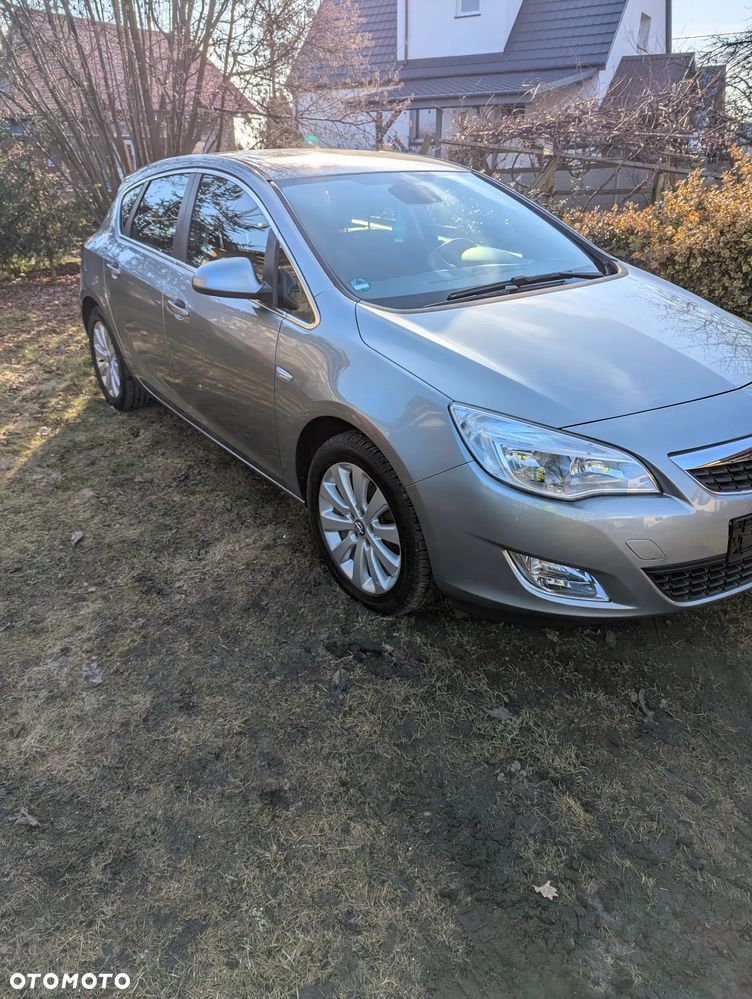 Opel Astra 1.7 CDTI DPF Design Edition - 14