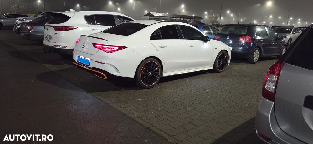 Mercedes-Benz CLA 220 - 5