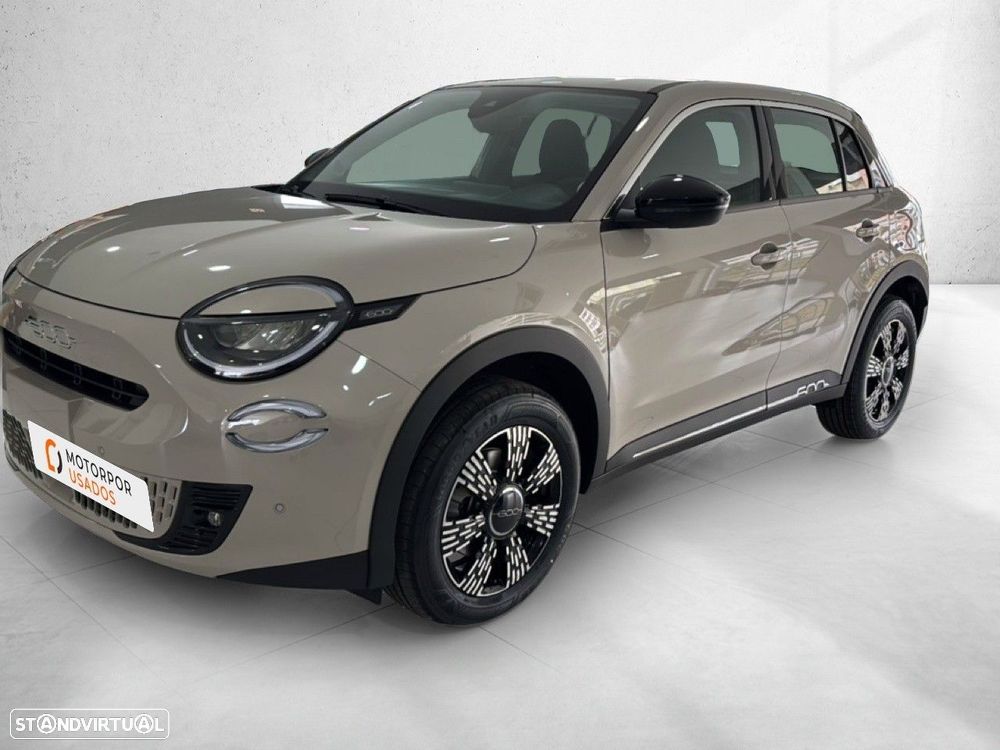 Fiat 600 1.2 Hybrid Pop - 1