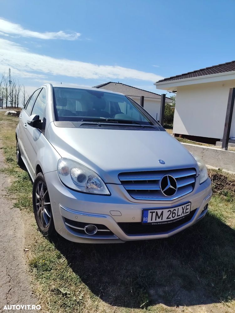Mercedes-Benz B 200 - 10