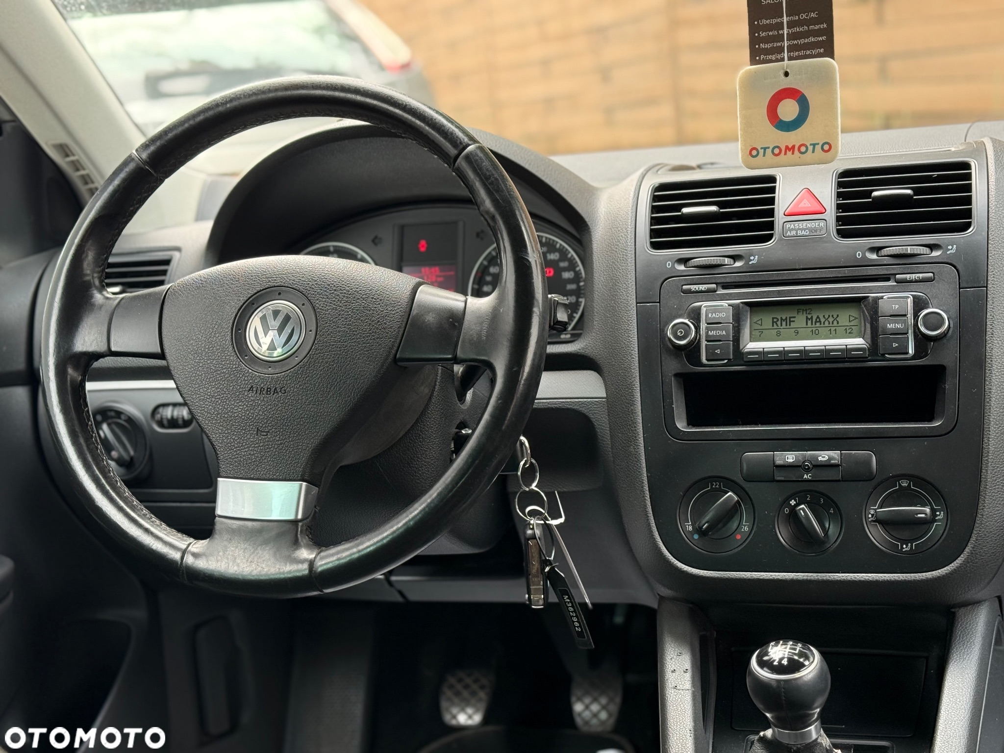 Volkswagen Golf V 1.6 Comfortline - 8